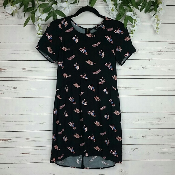 Express Dresses & Skirts - 🌞 Express Black Floral A Line Dress